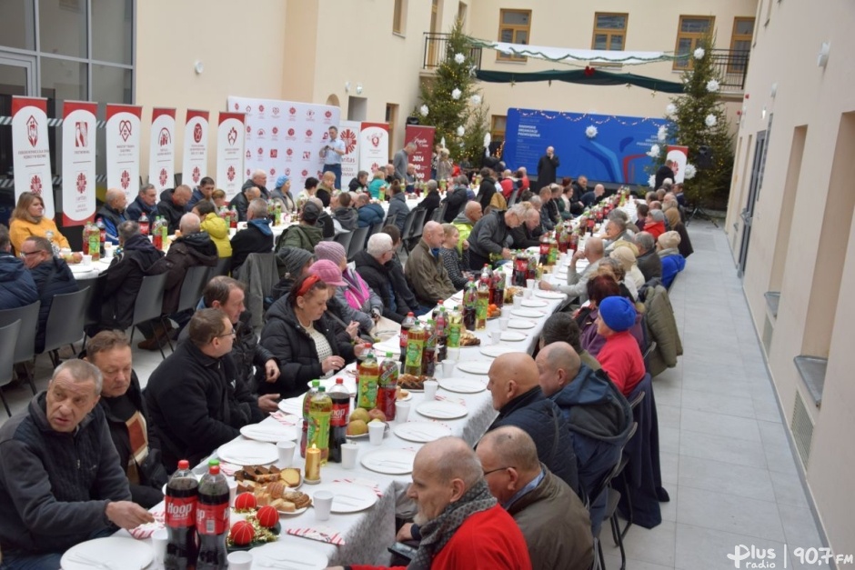 Wigilie dla ubogich i samotnych